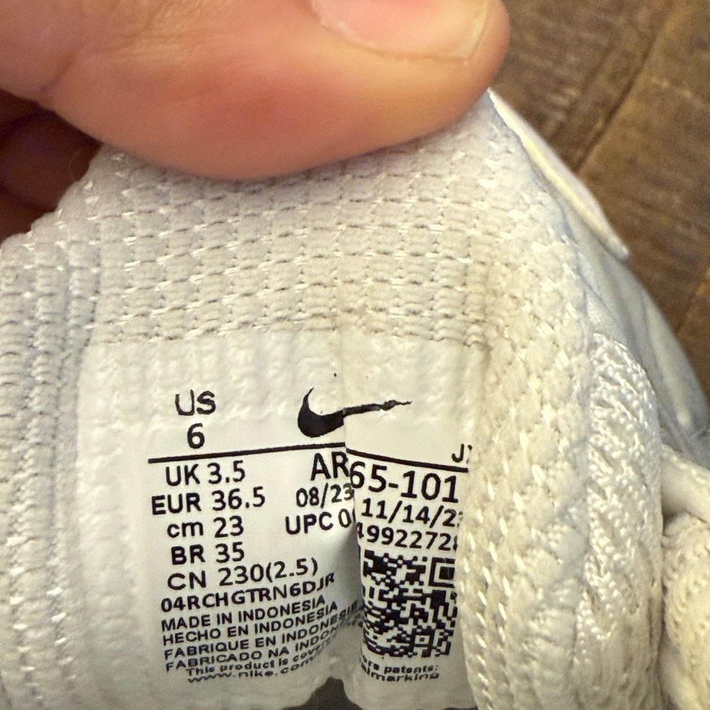 Nike Shox R4 - Picture 5 of 5